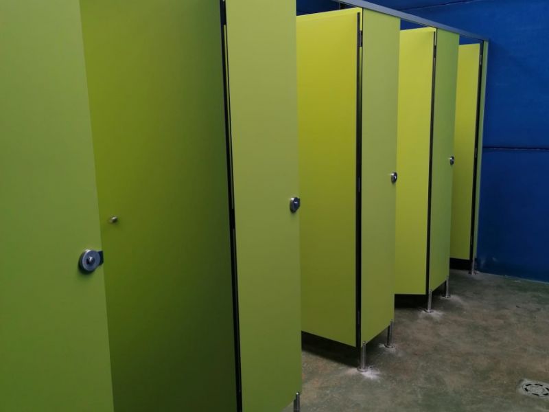 Vestuarios y aseos fenólicos Vestuarios y aseos fenólicos