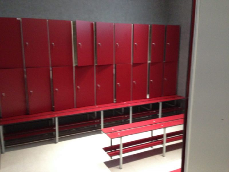 Vestuarios y aseos fenólicos Vestuarios y aseos fenólicos