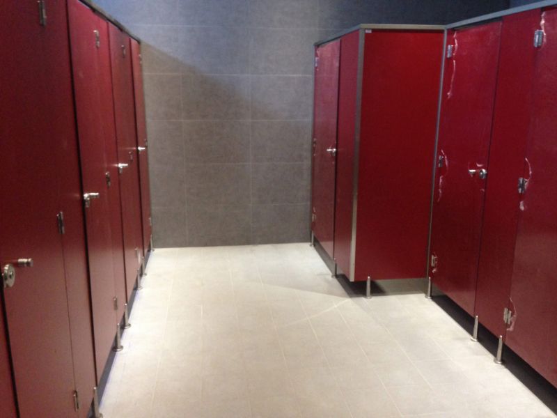 Vestuarios y aseos fenólicos Vestuarios y aseos fenólicos