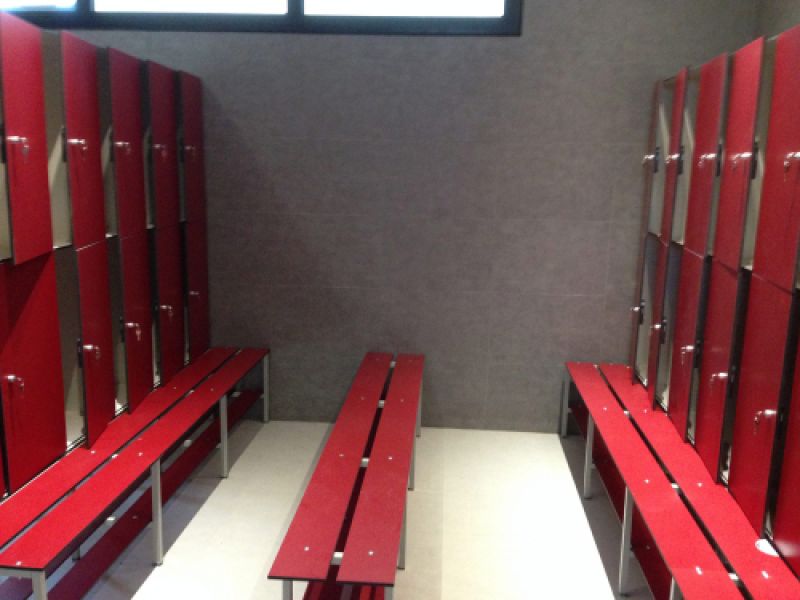 Vestuarios y aseos fenólicos Vestuarios y aseos fenólicos